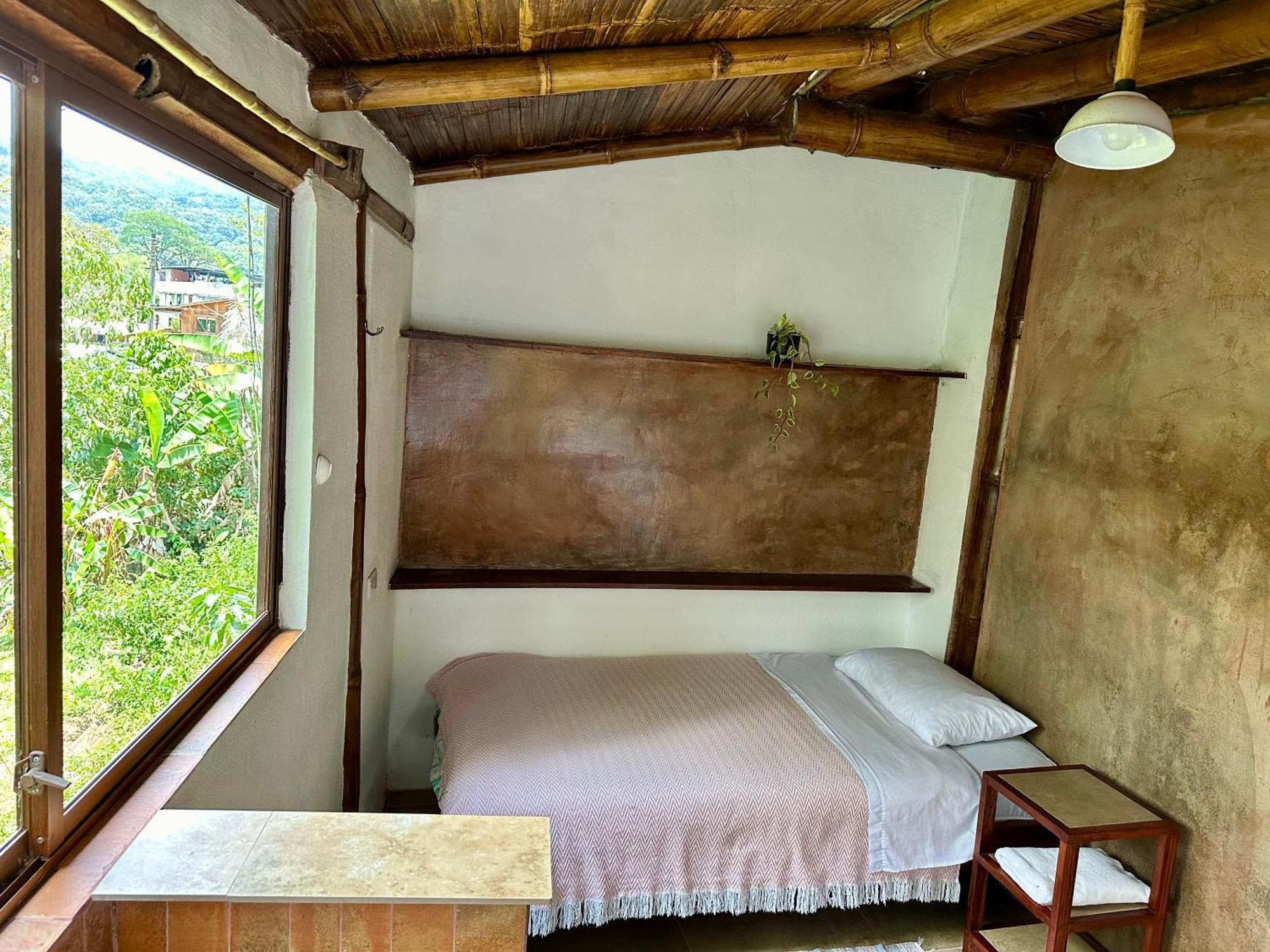 Cinnamon House Mindo Exterior photo